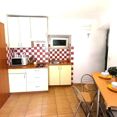 Donda Apartman Split