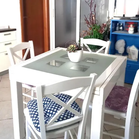 Donda Apartman *