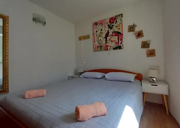 Donda Apartamento *